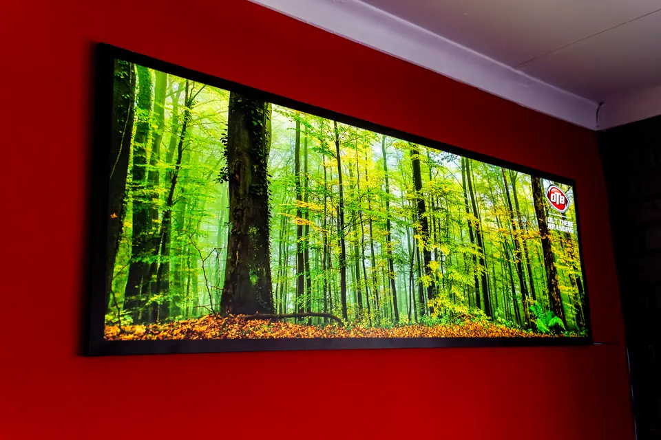 Wall Mounted Lumiflex Lightbox